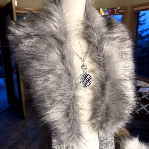 Refest fur kimono vest