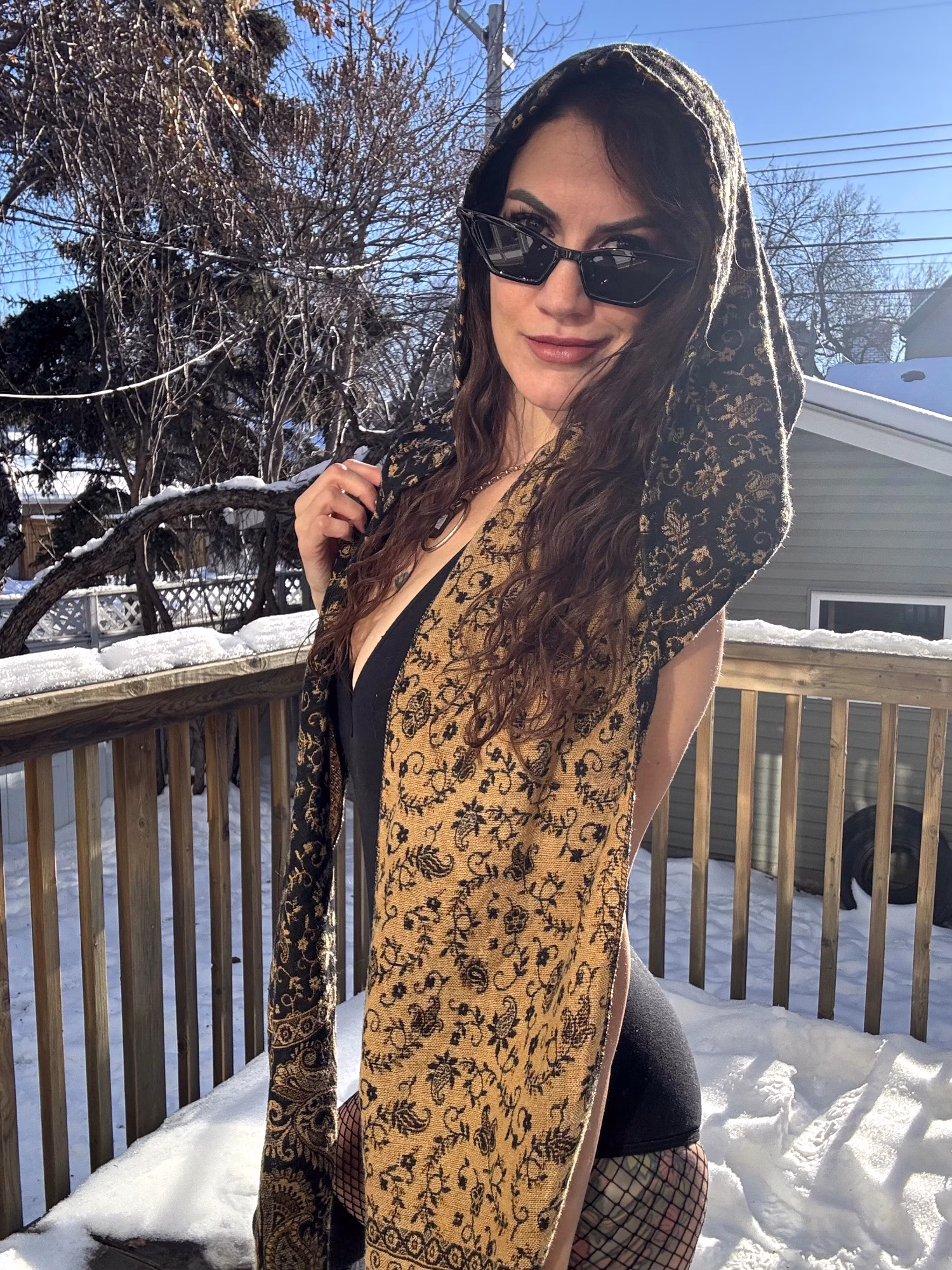 Reversable Pattern hooded scarf - Image 3